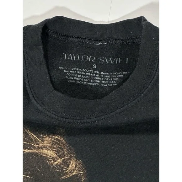 Taylor Swift Fearless Taylor’s Version Album Cover Crewneck Sweatshirt Sz Small - Picture 6 of 9